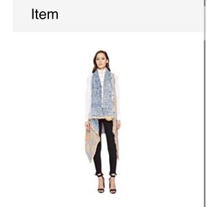 Vivienne Westwood
Womens Forest Cape Orange One Size
ASIN: B01MY9298H